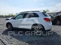 2013 Mitsubishi OUTLANDER фото