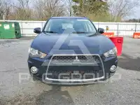 2013 Mitsubishi OUTLANDER фото