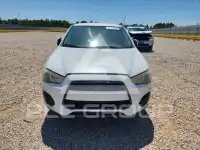 2013 Mitsubishi OUTLANDER фото