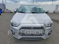 2013 Mitsubishi OUTLANDER фото