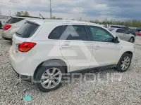 2013 Mitsubishi OUTLANDER photo