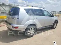 2013 Mitsubishi OUTLANDER photo