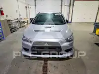 2013 Mitsubishi Evolution фото