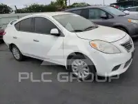2013 Nissan VERSA photo
