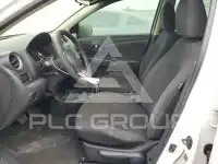2013 Nissan VERSA photo