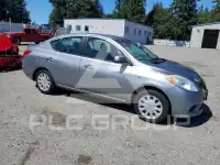2013 Nissan VERSA фото