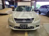 2013 Nissan VERSA фото