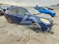 2013 Nissan VERSA фото