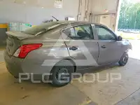 2013 Nissan VERSA photo