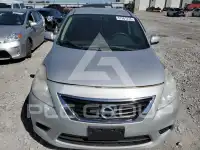 2013 Nissan VERSA photo