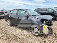 2013 Nissan VERSA photo
