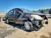 2013 Nissan VERSA фото
