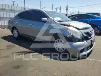2013 Nissan VERSA photo