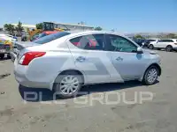 2013 Nissan VERSA фото