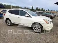 2013 Nissan ROGUE photo