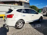 2013 Nissan ROGUE photo