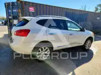 2013 Nissan ROGUE photo