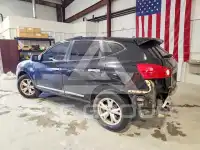 2013 Nissan ROGUE photo