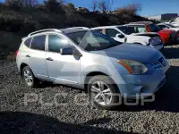 2013 Nissan ROGUE photo