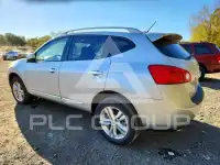 2013 Nissan ROGUE photo