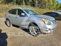 2013 Nissan ROGUE photo