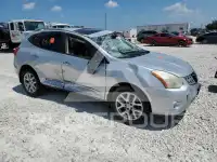 2013 Nissan ROGUE photo