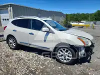 2013 Nissan ROGUE photo