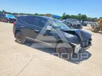 2013 Nissan ROGUE photo