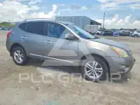 2013 Nissan ROGUE photo