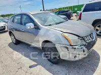 2013 Nissan ROGUE photo