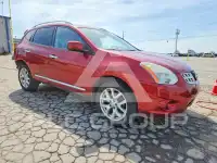 2013 Nissan ROGUE photo