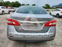 2013 Nissan SENTRA photo