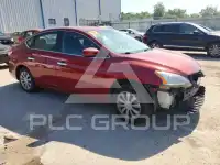 2013 Nissan SENTRA фото