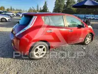 2013 Nissan LEAF photo