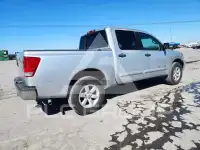 2013 Nissan TITAN фото