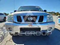 2013 Nissan TITAN фото