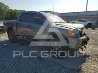 2013 Nissan TITAN фото