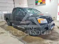 2013 Nissan TITAN фото