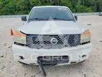 2013 Nissan TITAN фото
