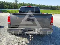 2013 Nissan TITAN фото