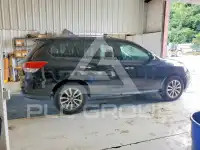 2013 Nissan PATHFINDER photo