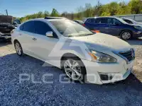 2013 Nissan ALTIMA photo