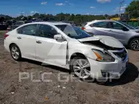 2013 Nissan ALTIMA фото