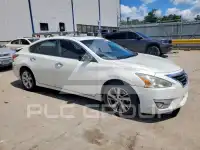 2013 Nissan ALTIMA фото