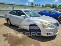 2013 Nissan ALTIMA photo