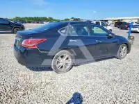 2013 Nissan ALTIMA photo