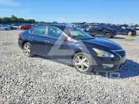 2013 Nissan ALTIMA photo
