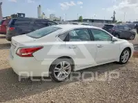 2013 Nissan ALTIMA фото