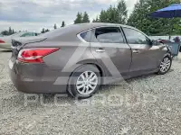 2013 Nissan ALTIMA фото