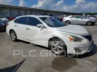 2013 Nissan ALTIMA photo